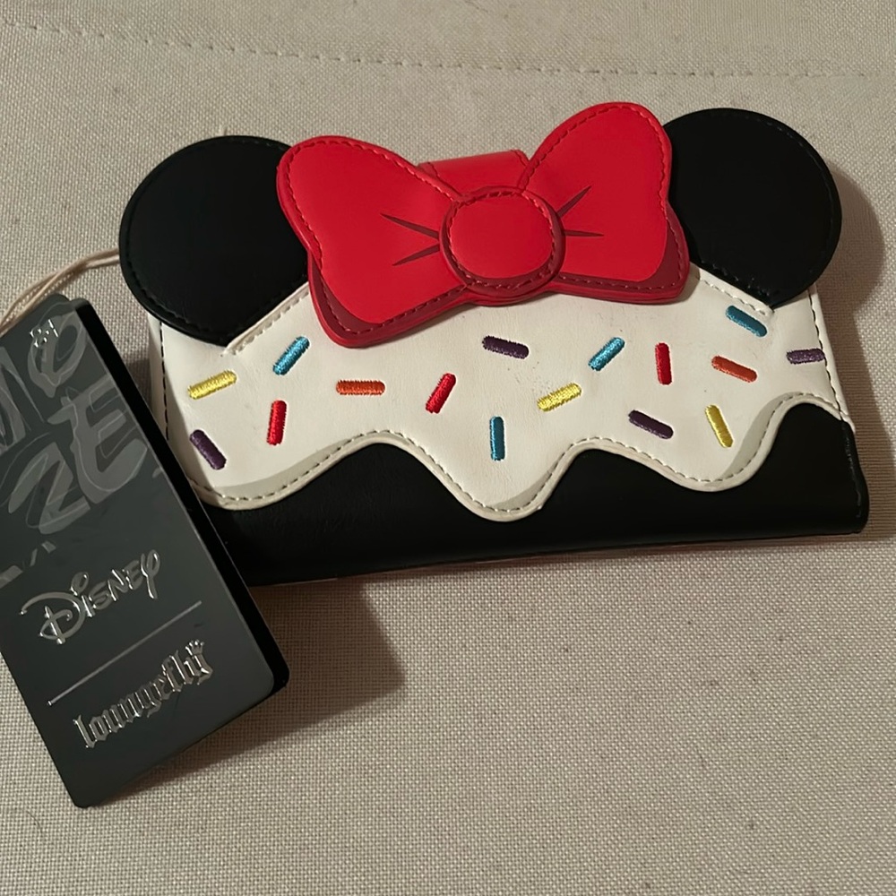 Minnie sweets Loungefly flap wallet